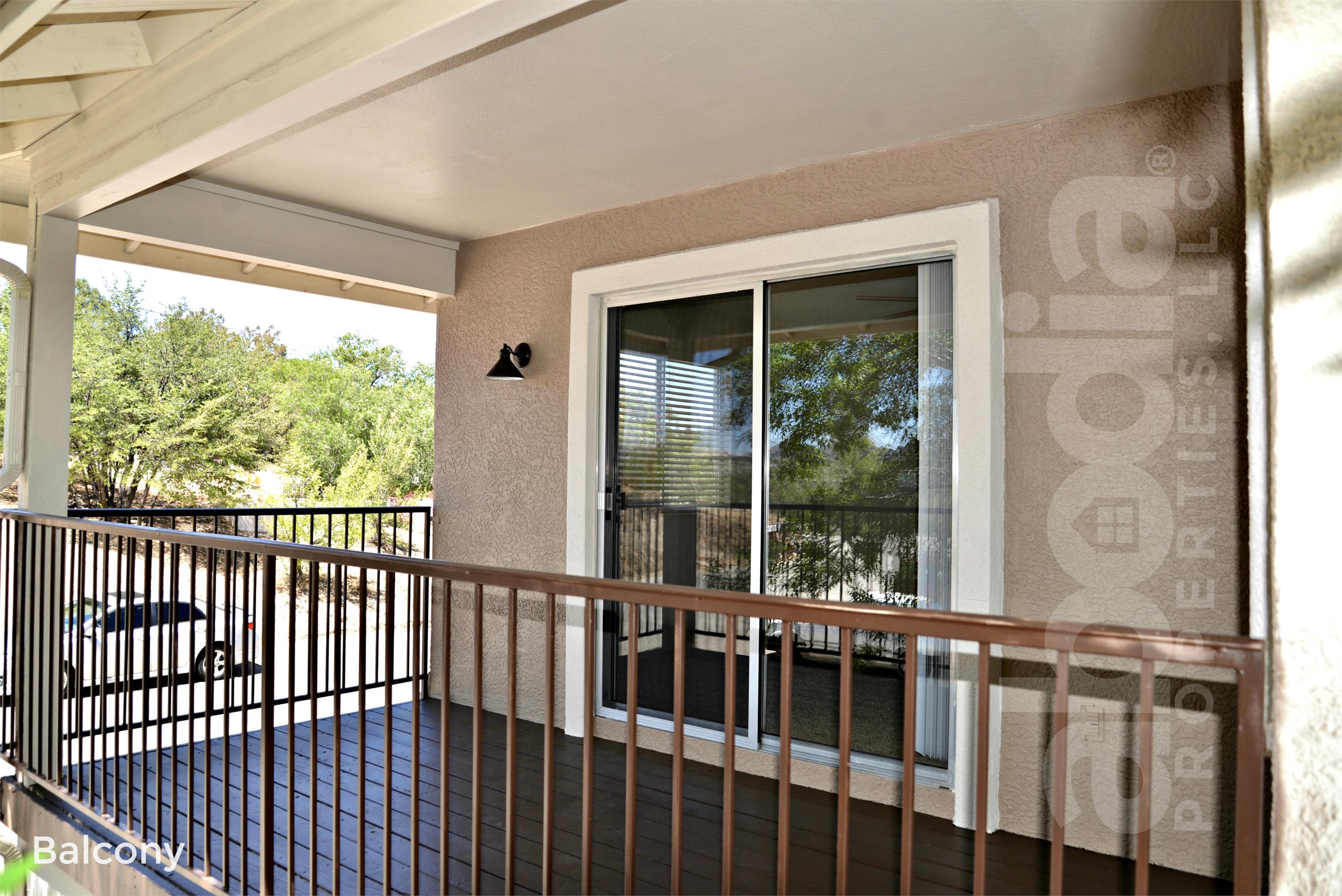131 E Whipple Ext - D